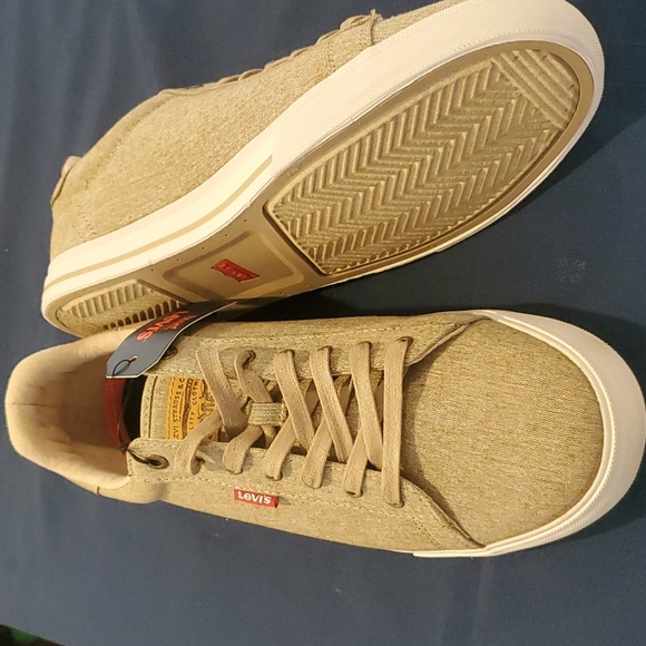 Levi's Comfort sneakers brand new - Picture 2 of 4
